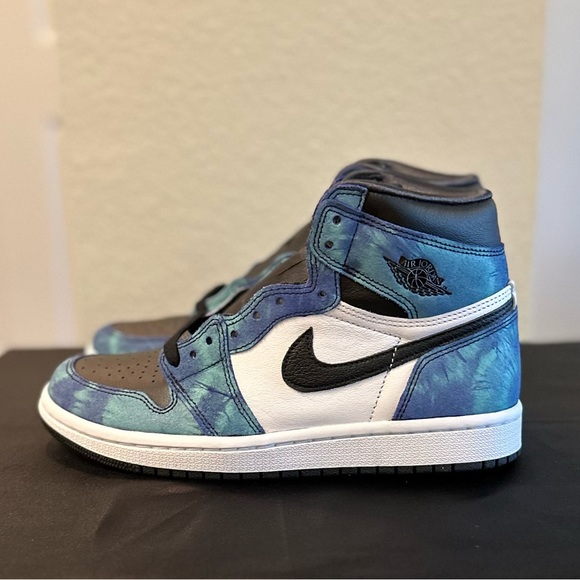 Jordan 1 High OG Tie Dye Women’s Size 7 - Picture 2 of 15